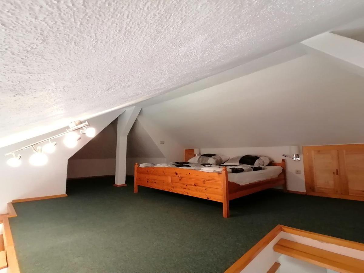 Ferienwohnung Max Schirgiswalde-Kirschau Ngoại thất bức ảnh